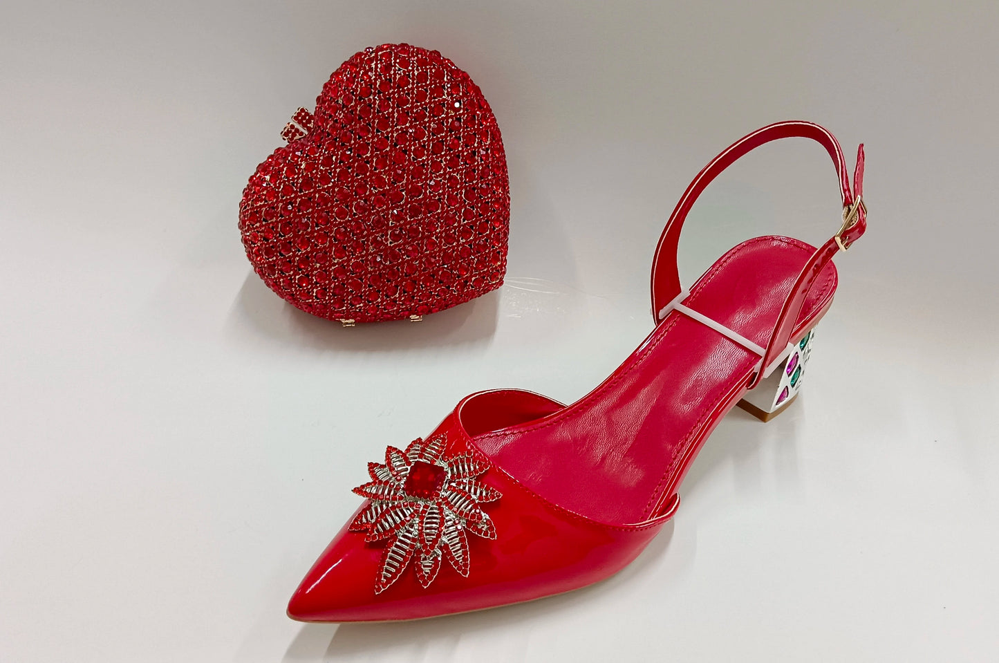 INSIGHTLINK Red Color Party Shoes and Bags Nigerian Women’s Suit Medium Heel Pointed Toe Women’s Shoes  Rhinestones sandals Red